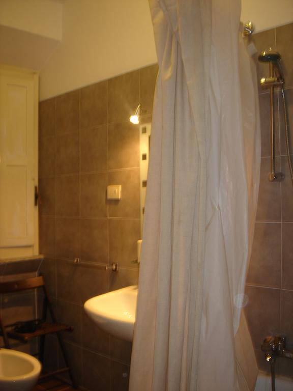 Bed & Breakfast Flavia 84 Рим Стая снимка