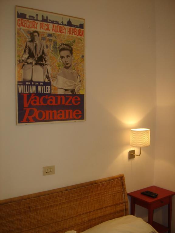 Bed & Breakfast Flavia 84 Рим Стая снимка